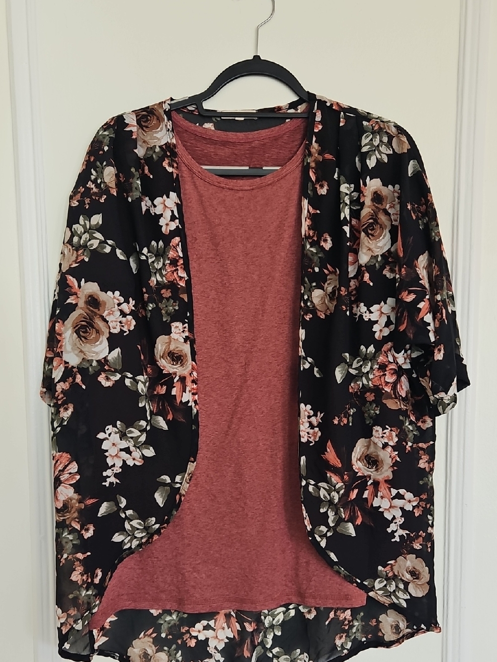 Love Culture Black Floral Open-Front Cardigan with Rust Tee 2 Items As A Set